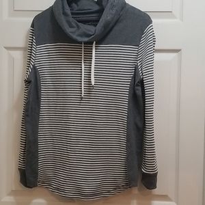 Women's Eddie Bauer cowl pullover, Size XXL